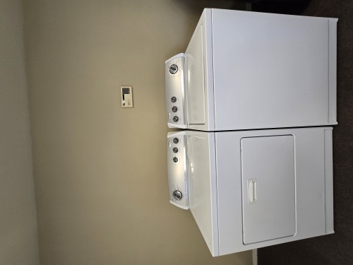 Refurbished Whirlpool top loader washer and electric dryer set
