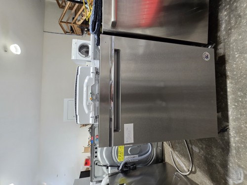 Refurbished Whirlpool Dishwasher $300
