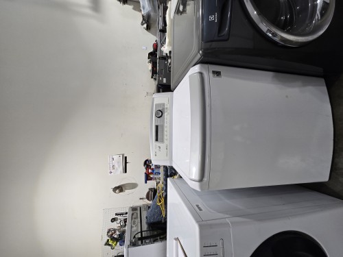 Refurbished LG top loader washer $399