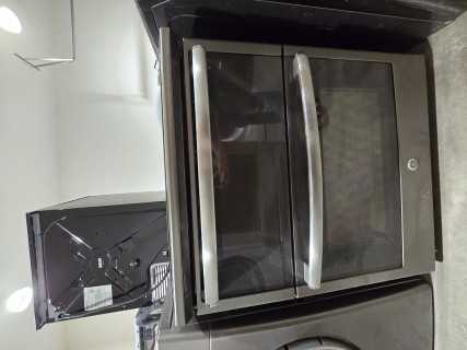 Refurbished  GE Double oven glass top $799