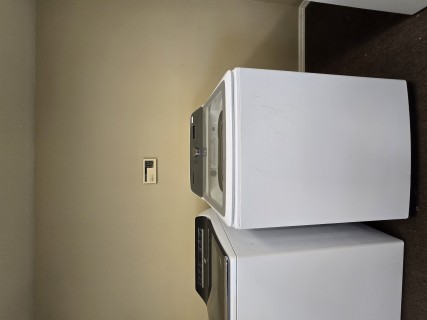 Refurbished Samsung top loader washer $399
