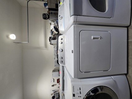 Refurbished Maytag Bravos electric dryer $399