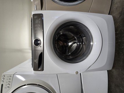 Refurbished Electrolux front loader washer $399