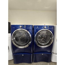 Reconditioned Electrolux front loader washer and electric dryer set on Pedestals $799